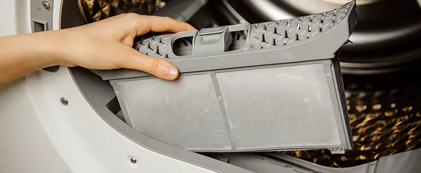 Signs Of A Clogged Dryer Lint Trap in Matthews, North Carolina